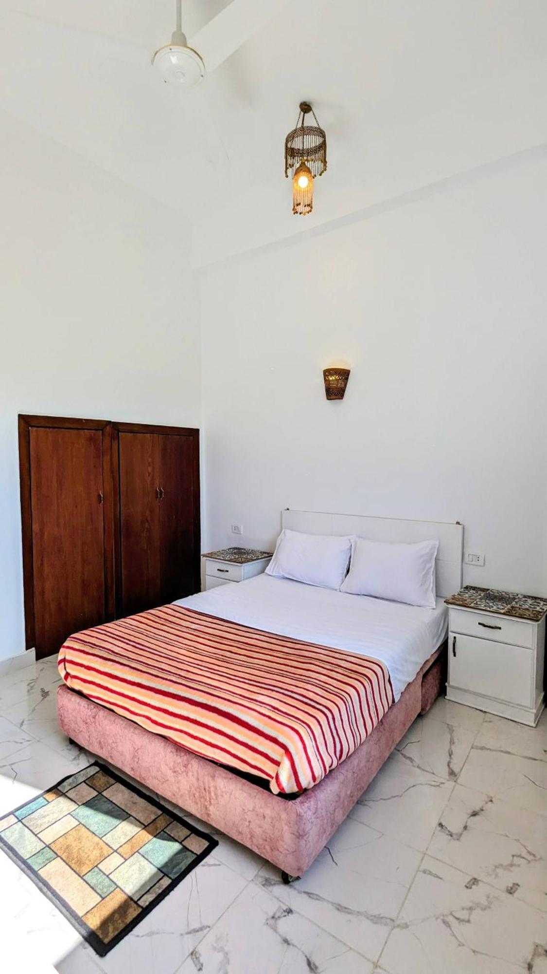 Yasmine Guest House Luksor Oda fotoğraf